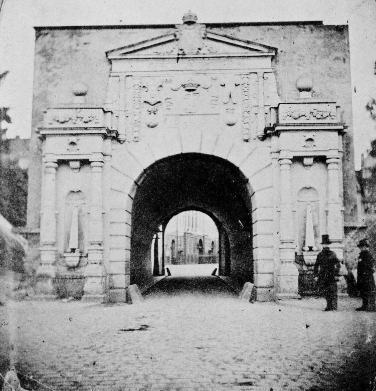 Foto af ydersiden af Vesterport i 1857. Foto taget af Carl Anton Frantz Joseph Henschel.